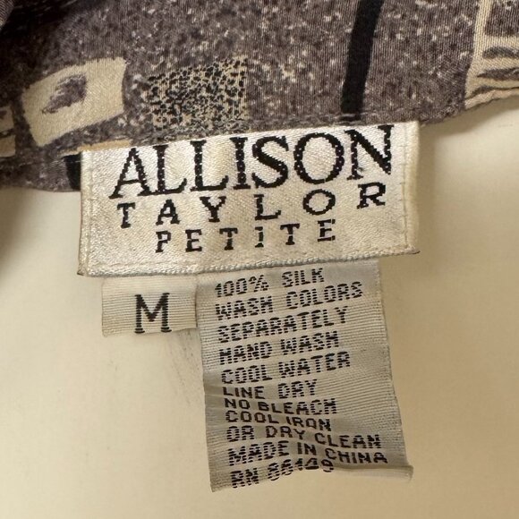 Vintage 1990s Allison Taylor Petite Silk Black & White Graphic Button Up - Picture 4 of 4